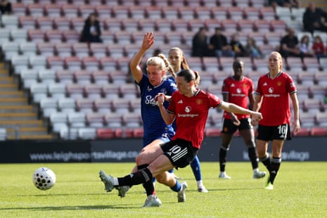 Elisabeth Terland puts Manchester United ahead.