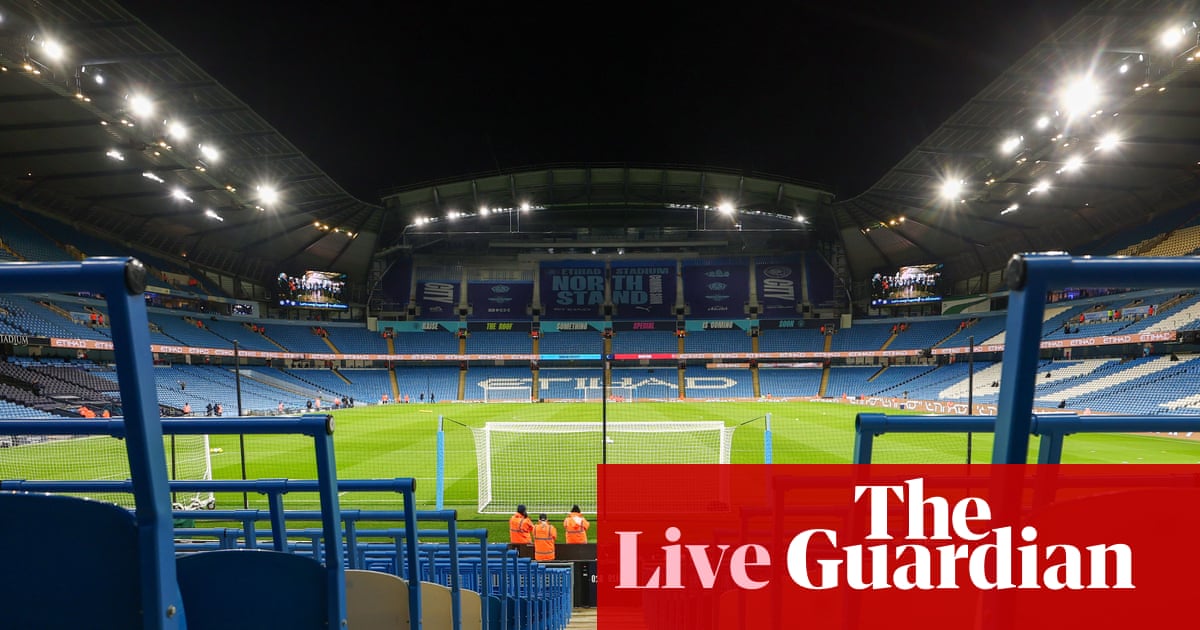 Manchester City v Brentford, Newcastle v Fulham: Carabao Cup quarter-finals live