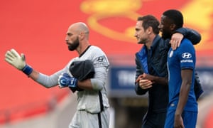Frank Lampard celebrates with Antonio Rüdiger and Willy Caballero after Chelsea’s FA Cup semi-final win against Manchester United