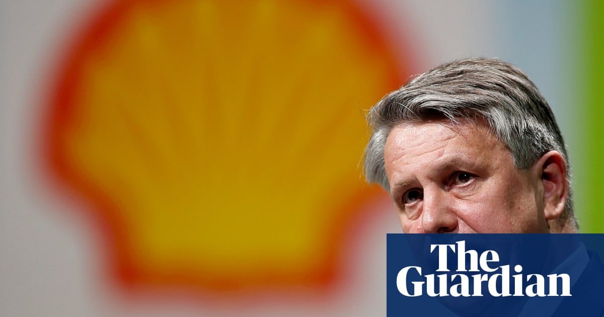 Shell’s former chief fuels fears it could quit London for New York | Shell