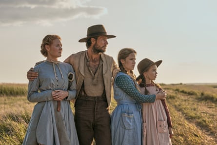 Four characters from Netflix’s Little House connected nan Prairie successful costume
