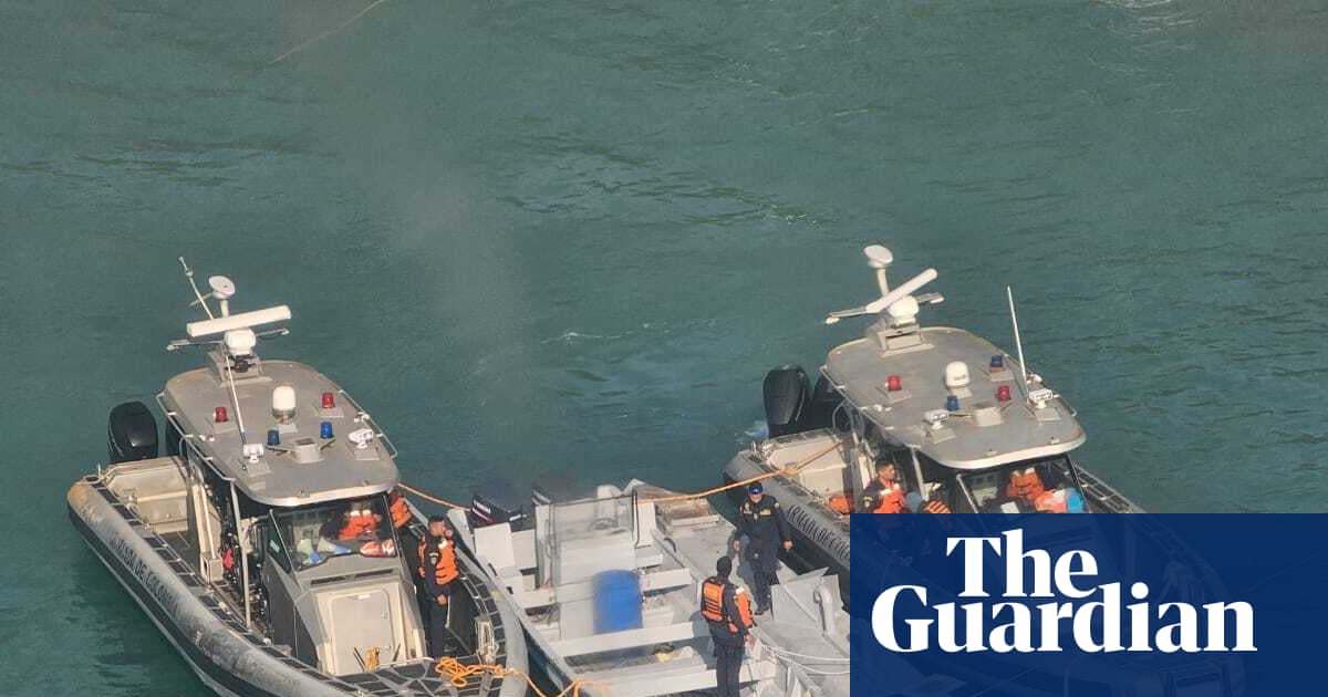 Falling price of cocaine forces drug traffickers to reuse narco-submarines, say Spanish police