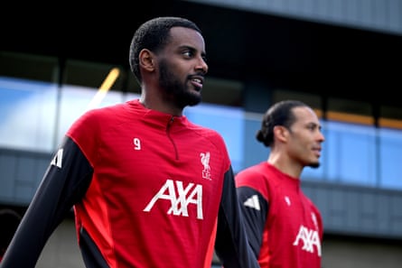 Alexander Isak and Virgil van Dijk at Liverpool training