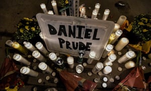 Police officers were called by Prude’s family who told them he had left the house and was experiencing mental health problems.