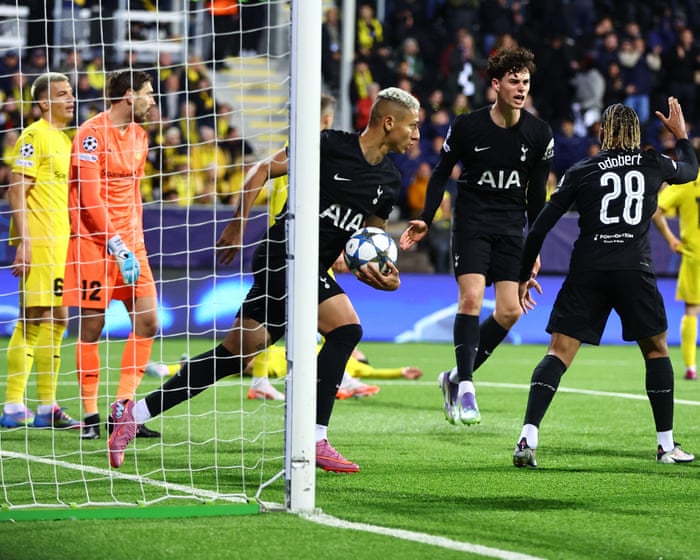 Late own goal rescues point for Spurs at Bodø/Glimt after Hauge double