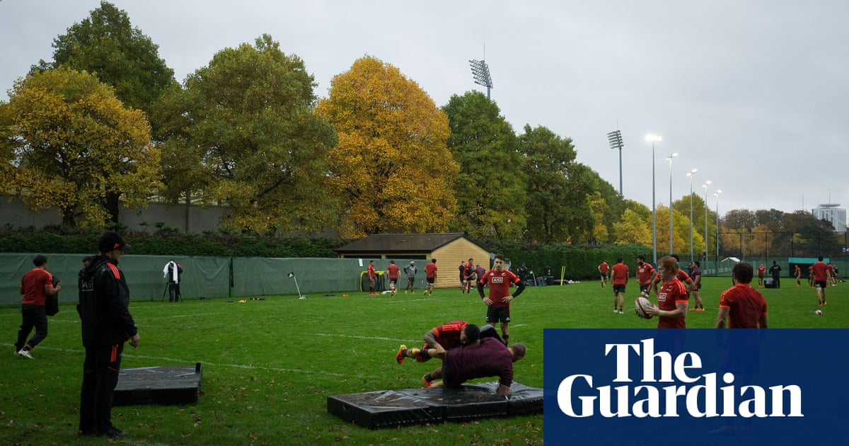 Rugby union scrabbling for fig leaves but a glorious autumn is possible | Robert Kitson