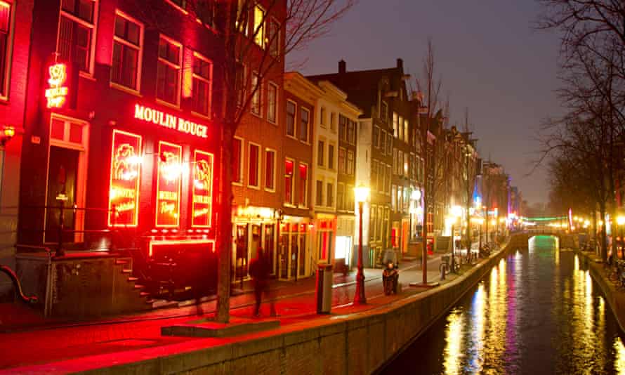 Amsterdam considering moving red light district indoors | Netherlands Amsterdam considering moving red light district indoors | Netherlands