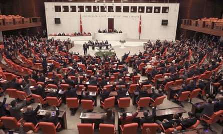 Turkish politicians vote in parliament to send troops to Libya