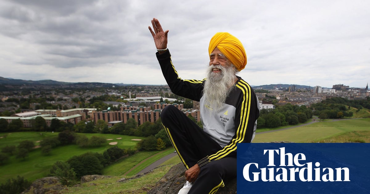 ‘जेव्हा तू म्हातारा झालास, तू पुन्हा तरूण होशील’: फौजा सिंग, मॅरेथॉन मॅन आठवते वृद्ध लोक ‘जेव्हा तू म्हातारा झालास, तू पुन्हा तरूण होशील’: फौजा सिंग, मॅरेथॉन मॅन आठवते वृद्ध लोक
