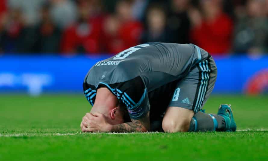 John Guidetti reacts after missing a sitter.