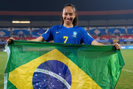 La Brésilienne Aline Gomes célèbre après sa victoire en Coupe du monde des moins de 17 ans contre l'Inde en octobre dernier.