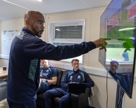 Keiron Dyer, the new manager of Southend United, in a meeting with coaching staff discusses the previous week;s game against Gateshead with the help of video replay at the club’s training ground.
