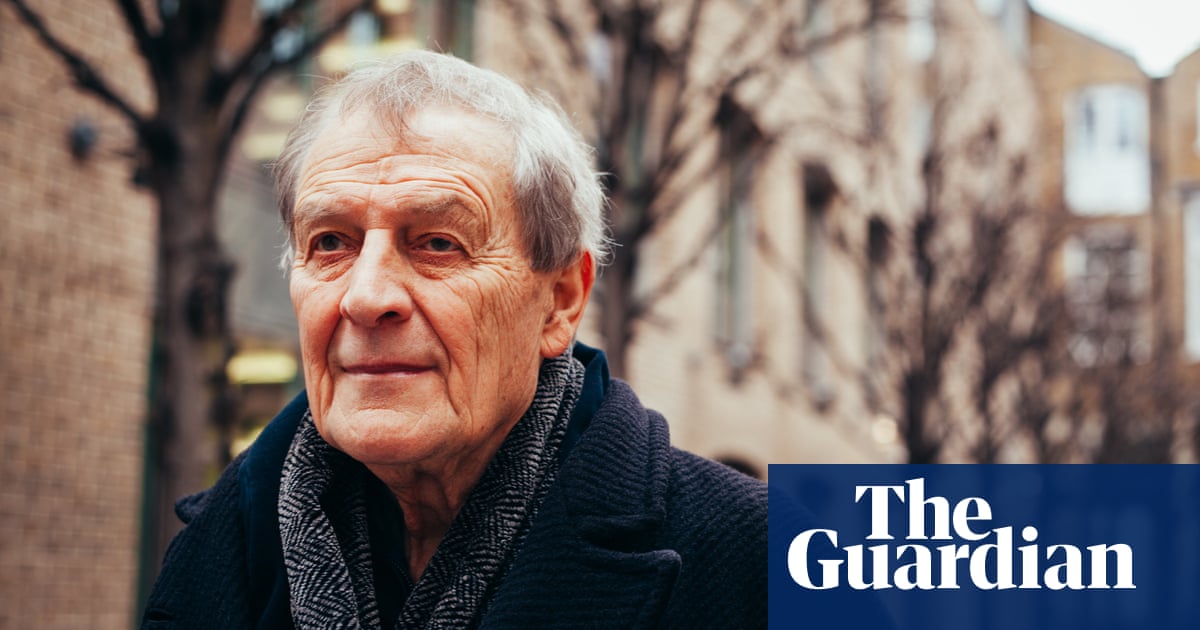 Yorkshire Poet Playwright Tony Harrison Dies Age 88