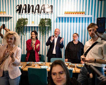 The mayor of Berlin Kai Wegner, centre, visit Kanaan