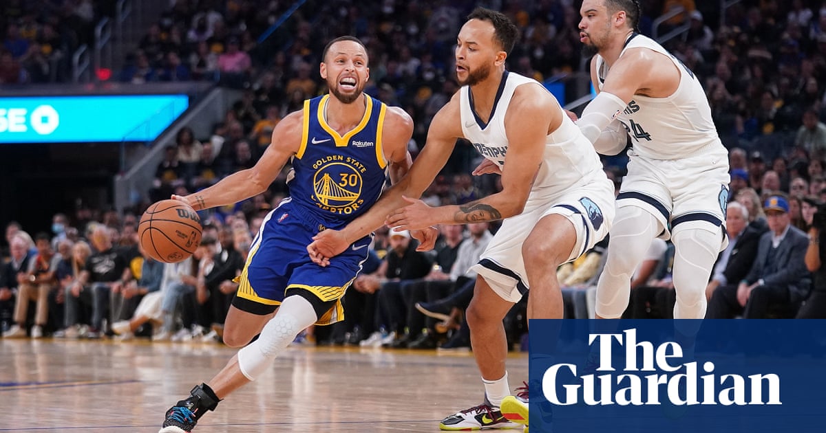Golden State Warriors oust stubborn Grizzlies to book return to West finals
