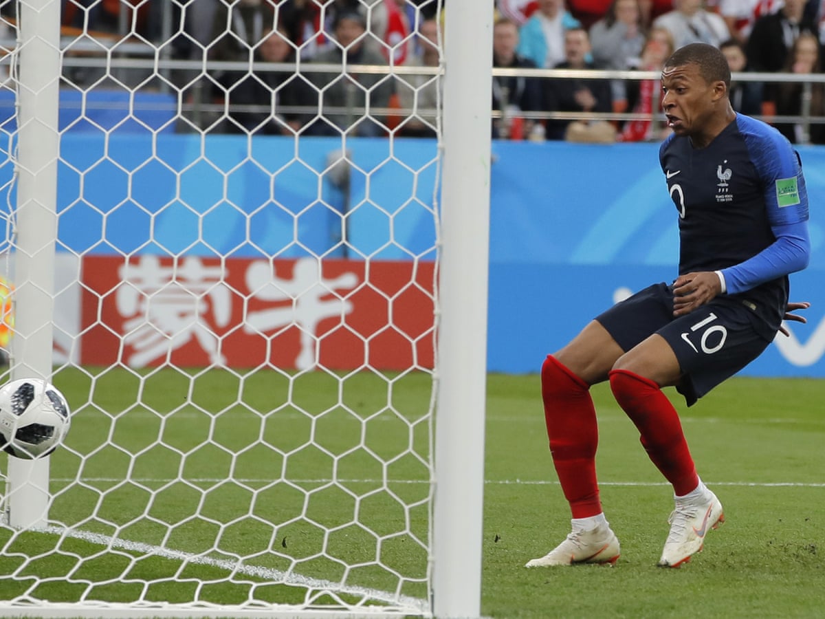 France 1 0 Peru World Cup 2018 As It Happened Football The Guardian