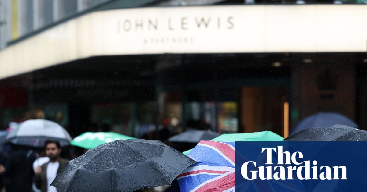 UK pay growth stays high but Britons are feeling the pinch
