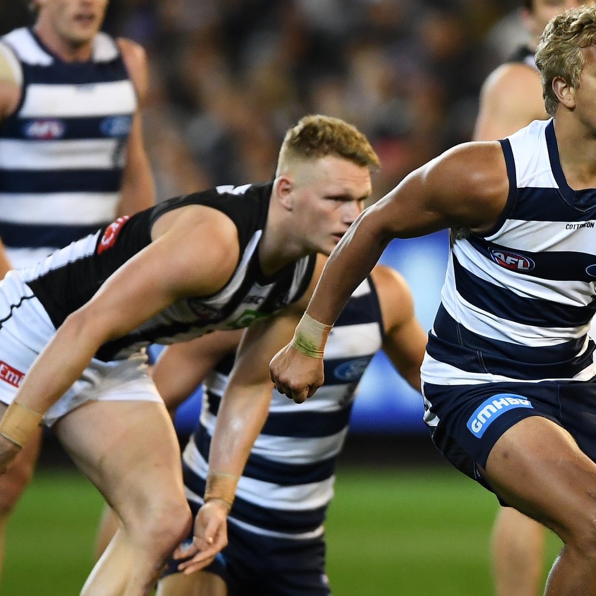 Afl Colours Clash Leaves Collingwood Geelong Fans Fuming Afl The Guardian
