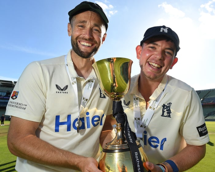 Warwickshire celebrate title and more from the County Championship final day – live