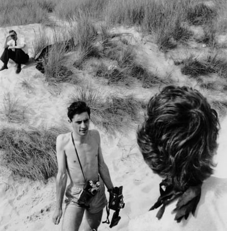 Chillingworth at work on a beach, August 1952.