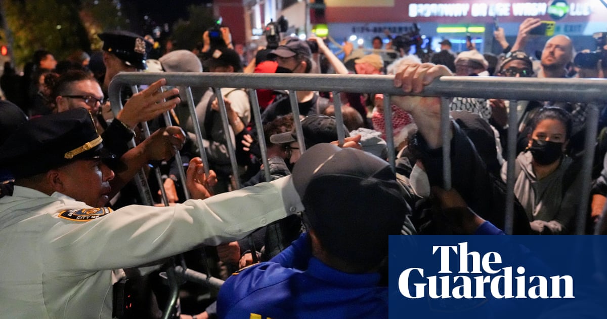 'Abolish ICE': Mamdani, AOC and other Democrats urge action after New York shooting