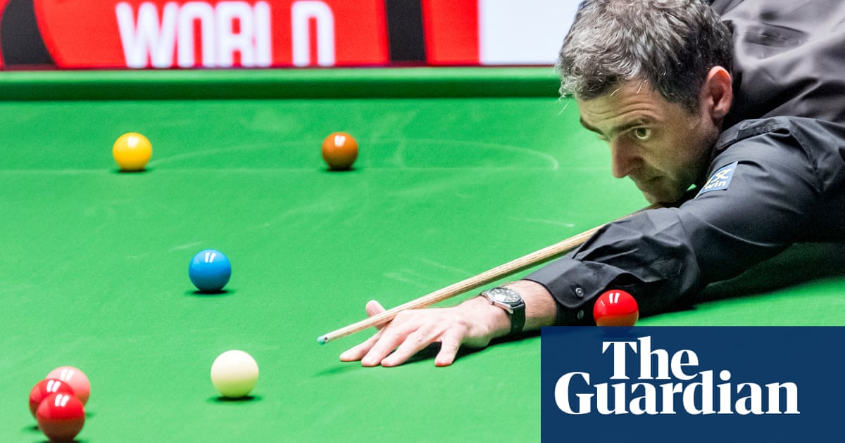 Ronnie O'Sullivan and Mark Williams stand firm as Class of 92 battle on