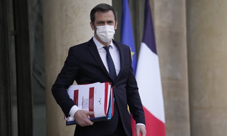 The French health minister, Olivier Véran, leaving the Élysée Palace after the weekly cabinet meeting today.