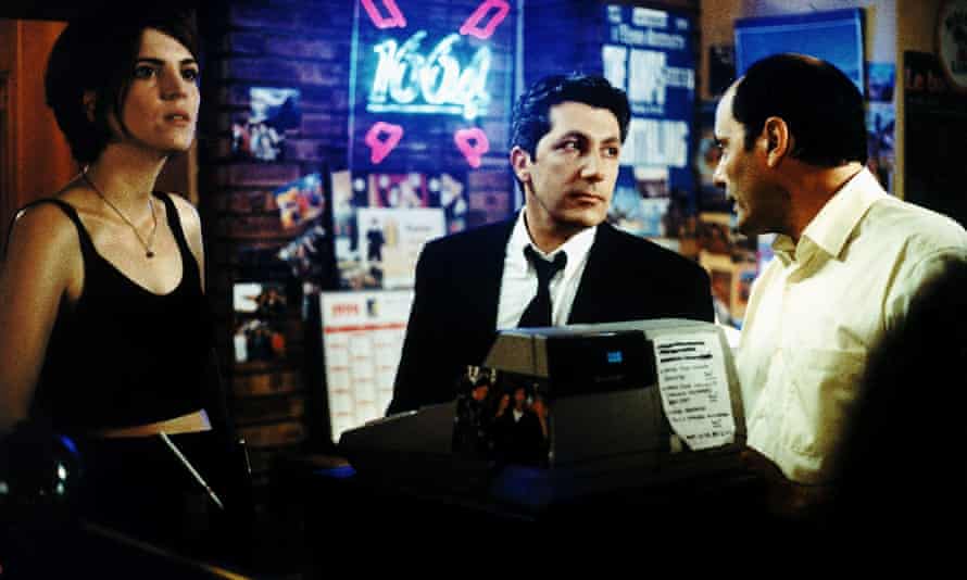 Agnes Jaoui, Alain Chabat and Jean-Pierre Bacri in The Taste of Others (2000).
