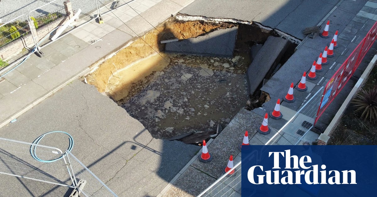 Sinkhole spanning breadth of whole street opens up in London