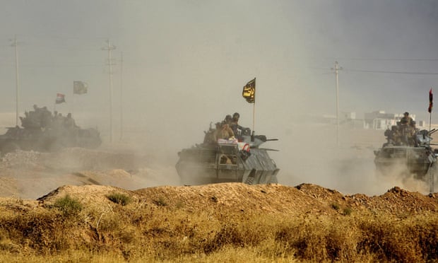  Iraqi forces advance towards Mosul in an attempt to retake it from Islamic State.