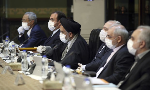 Iranian cabinet members meet