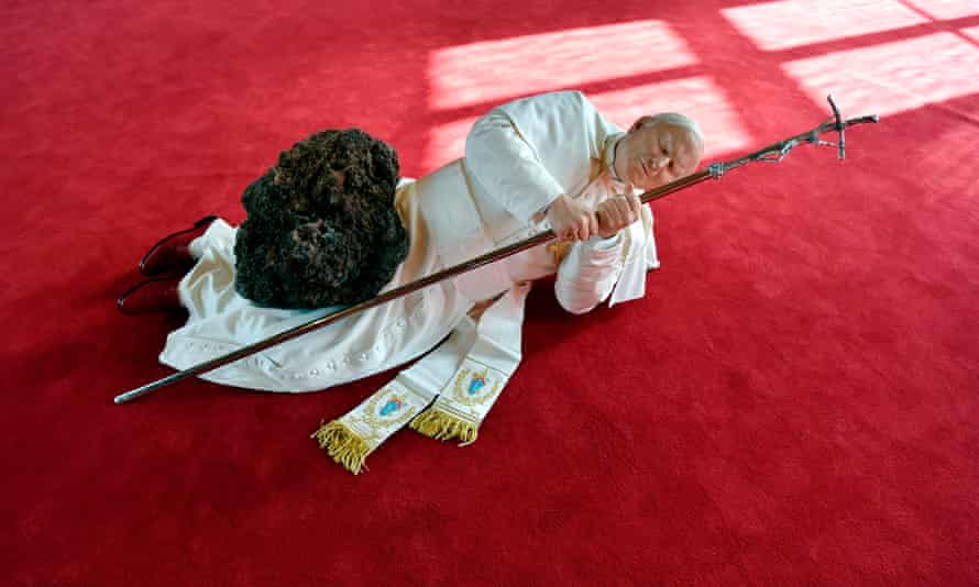 Poland Unveils Superhuman John Paul Ii Statue In Warsaw Poland The Guardian Poland Unveils Superhuman John Paul Ii Statue In Warsaw Poland The Guardian