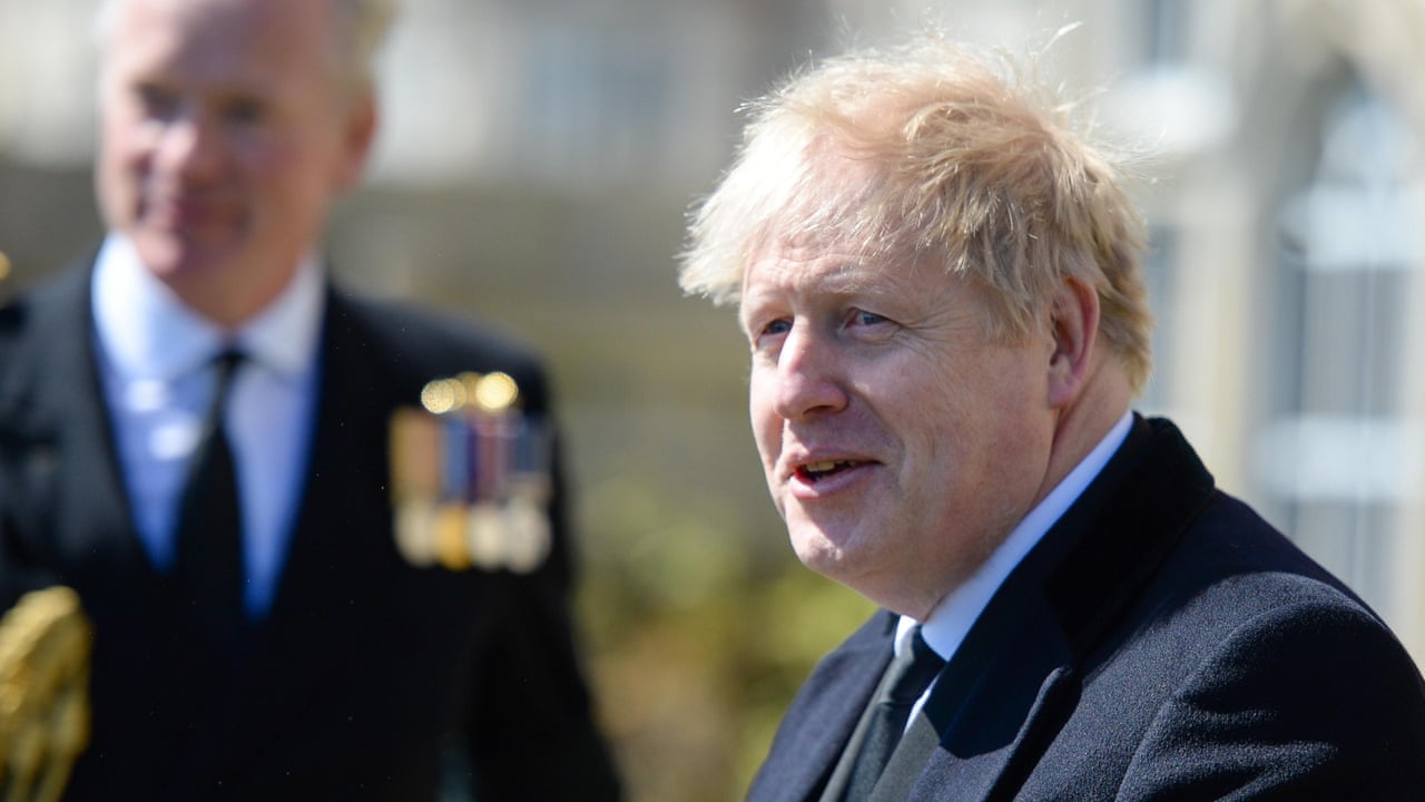 campaigner highlights what he calls boris johnson s lies in viral video global the guardian