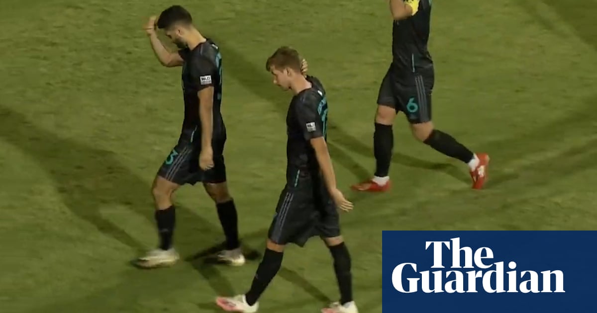 San Diego Loyal players walk off field after alleged homophobic abuse – video report