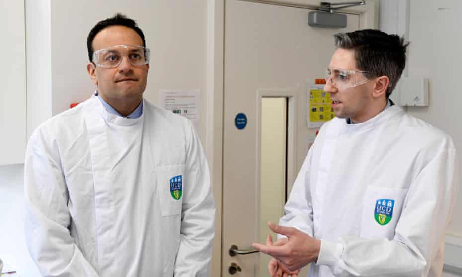 Irish prime minister Leo Varadkar (L) and Irish health minister Simon Harris visiting the National Virus Reference Laboratory in Dublin, Ireland, 18 March 2020.