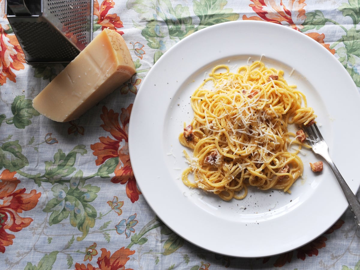 A Homely Spaghetti Carbonara Recipe Food The Guardian A Homely Spaghetti Carbonara Recipe Food The Guardian
