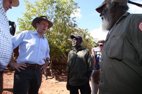 Bill Shorten visits Maningrida 500km east of Darwin on Friday