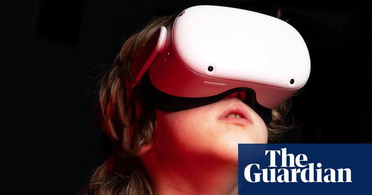 VR headsets, yoga mats and pool sliders added to UK inflation basket'