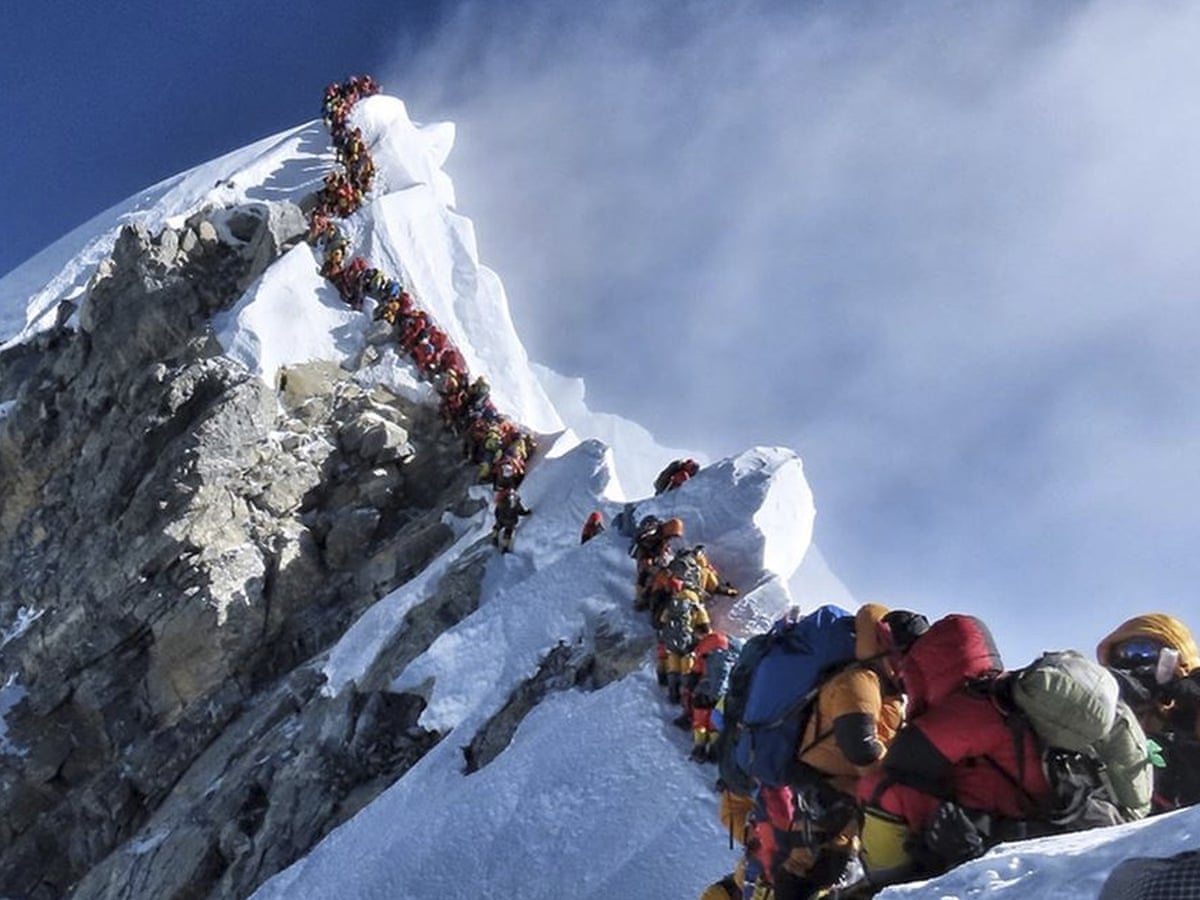Walking Over Bodies Mountaineers Describe Carnage On Everest