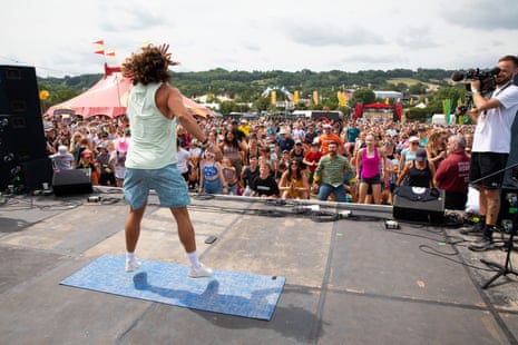 Glastonbury 2023 – follow Friday’s action live! | Glastonbury 2023 7 Joe Wicks gets the crowd exercising at Glastonbury