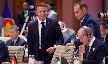 ‘The team-building is less Yalta and more Waystar Royco-GoJo.’ Emmanuel Macron and Olaf Scholtz at September’s G20 meeting.