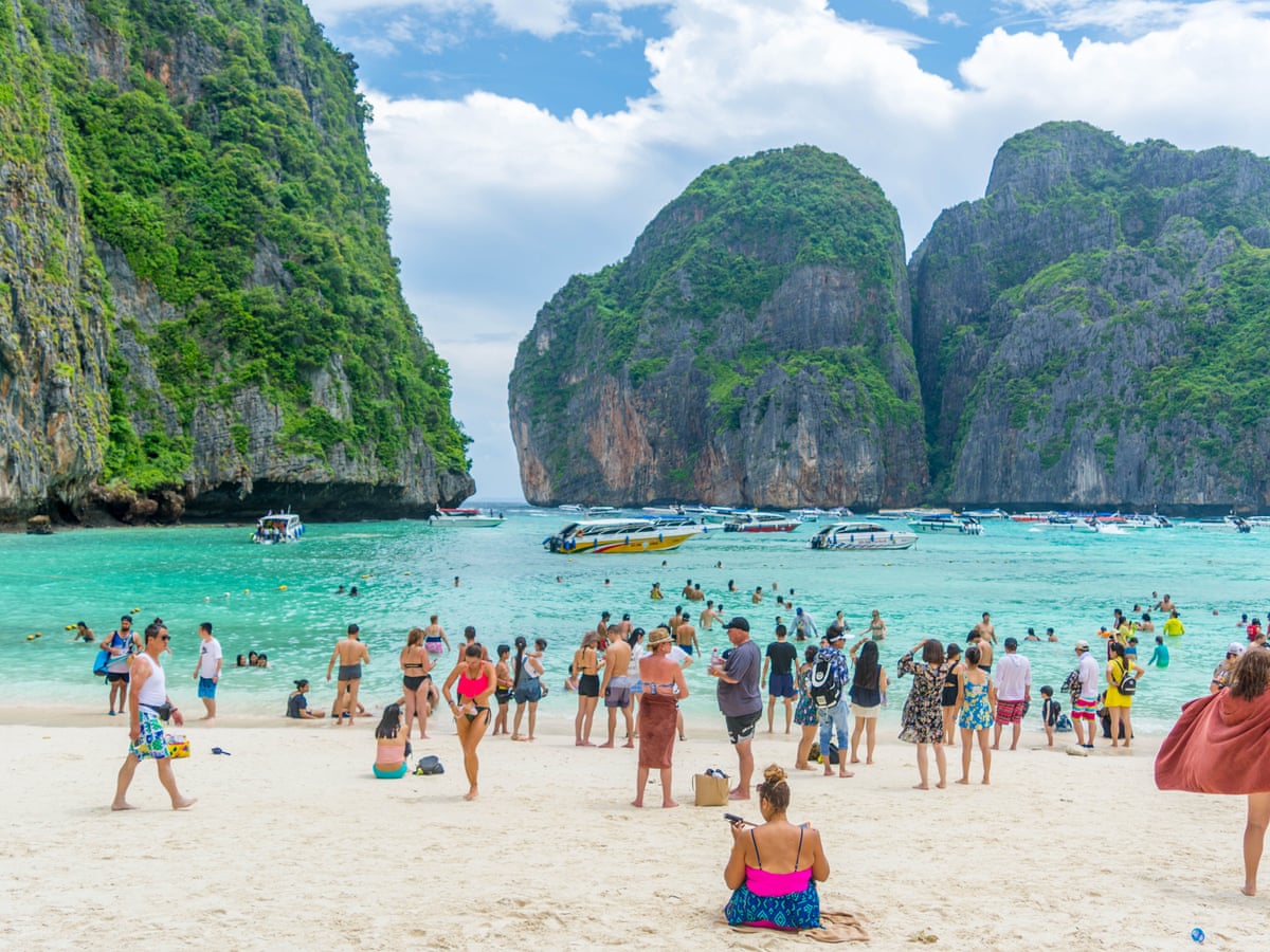 Thailand bay made famous by The Beach closed indefinitely