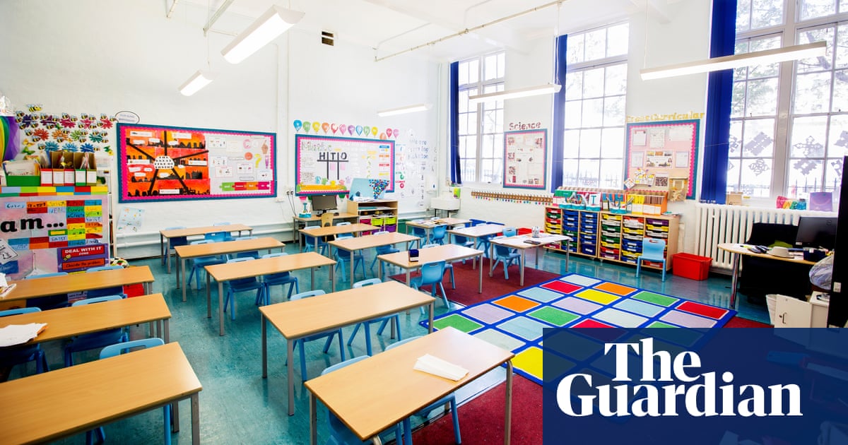 Schools Covid catch-up programme 'not reaching disadvantaged pupils'