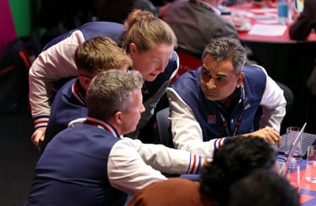 Anya Shrubsole and her Southern Brave team discuss tactics during the Hundred women's auction