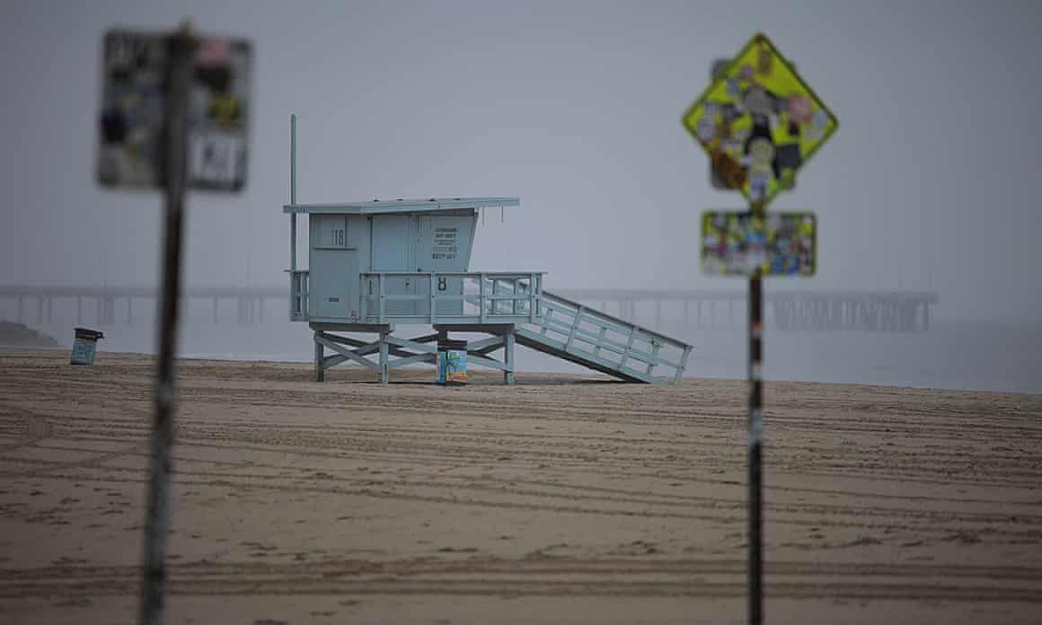 A lifeguard station on an empty beach