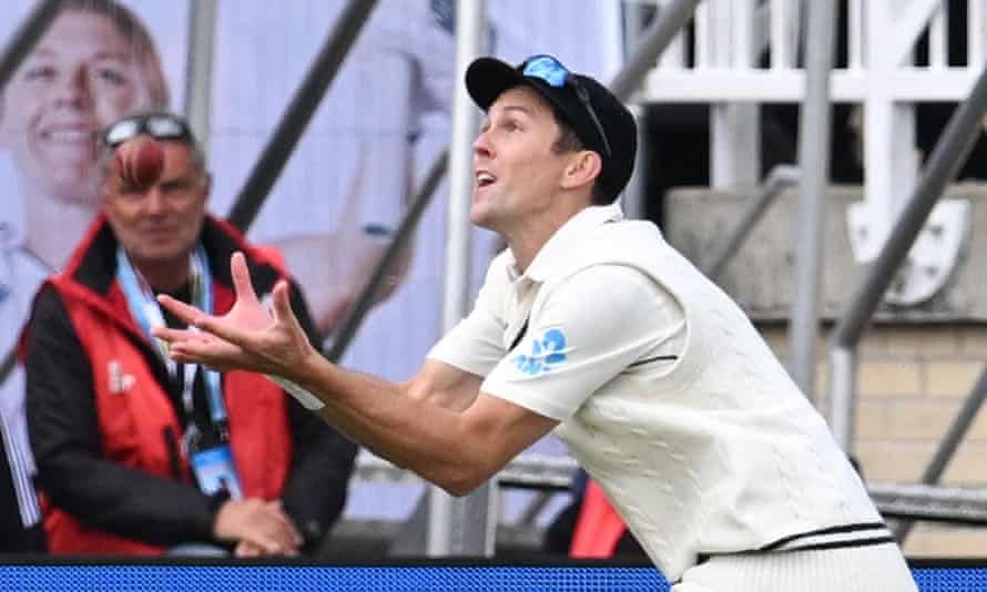 Trent Boult catches Ben Stokes out.