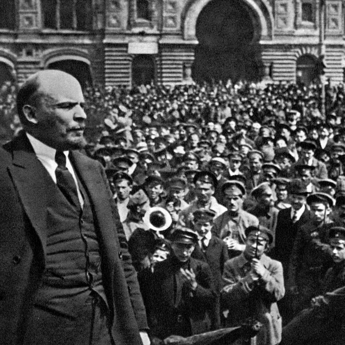 Russian Revolution: Causes, Effects, and Impact