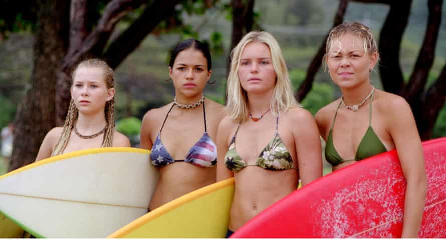 Mika Boorem, Michelle Rodriguez, Kate Bosworth and Sanoe Lake in Blue Crush.