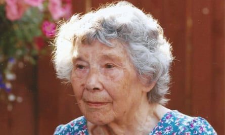Violet Pole obituary 3472 - Violet Pole obituary