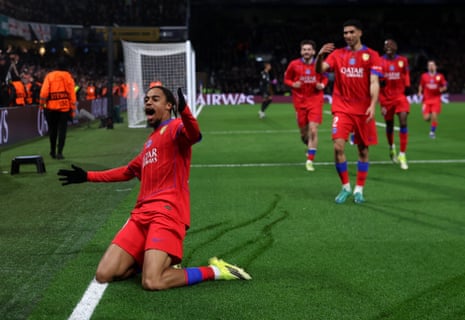 Bradley Barcola celebrates afer scoring PSG's second goal.